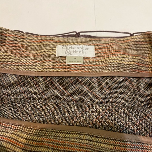 Christopher & Banks plaid skirt size 4 - Picture 4 of 9